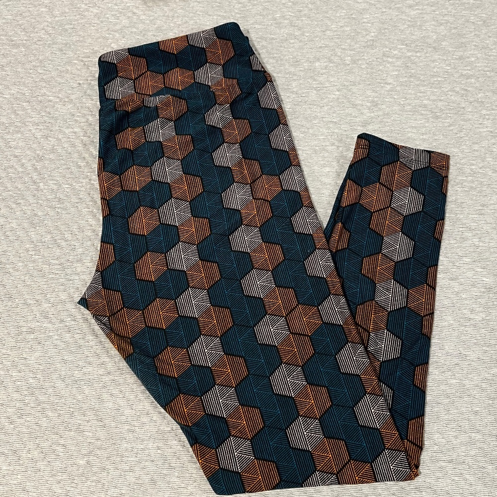 LuLaRoe TC Leggings - EUC - teal, grey, gold geometric pattern
